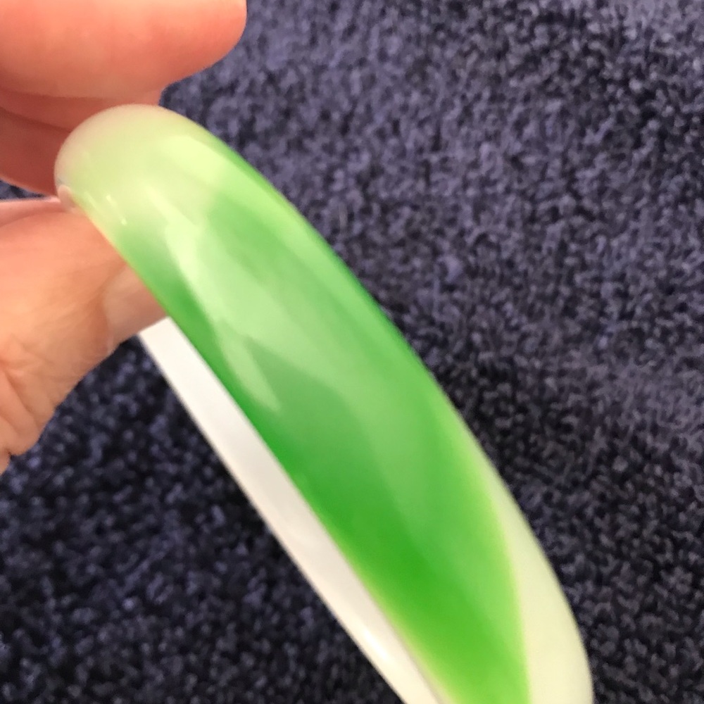 Jadeite Bangle - image 8